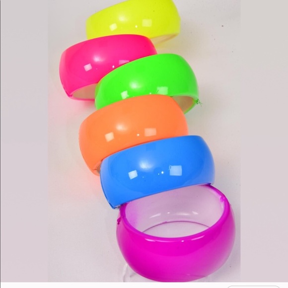 Trendy 90’s Inspired Neon Hinged Bracelets set 2 - Picture 1 of 3